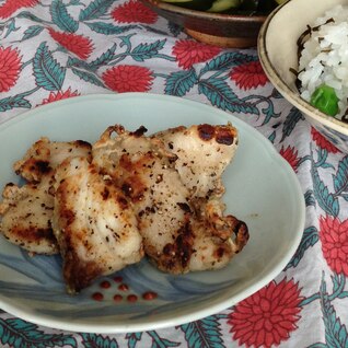 余った刺身で絶品焼き魚。